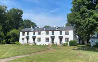 featured image of 110 Cox Ln #2