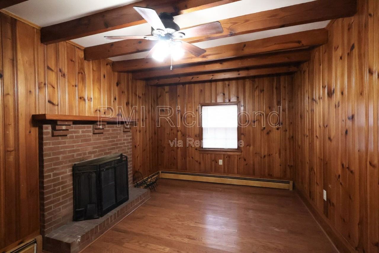 1108 Ironington Rd - Photo 6 of 13