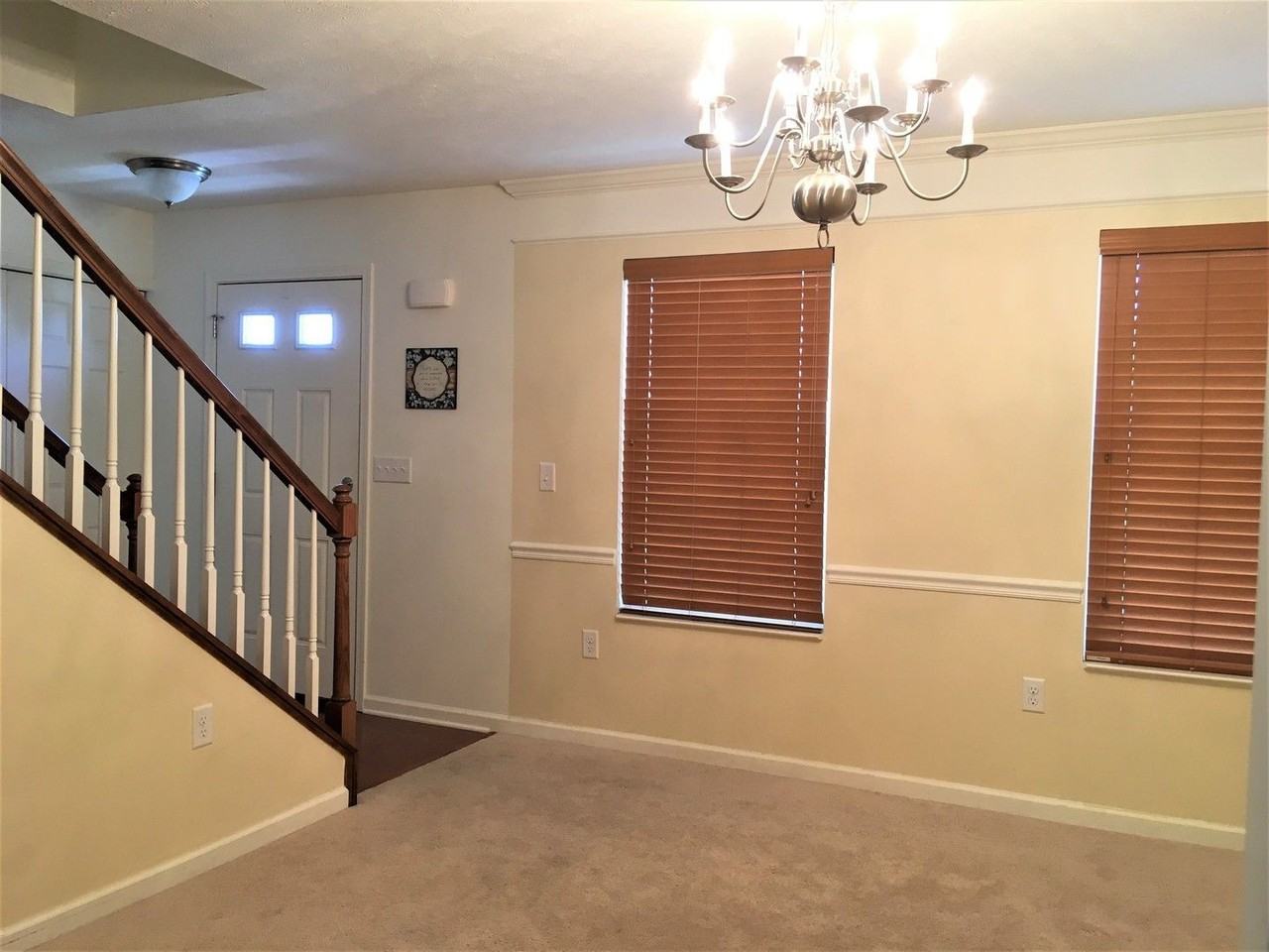 133 Nottingham Dr - Photo 3 of 24