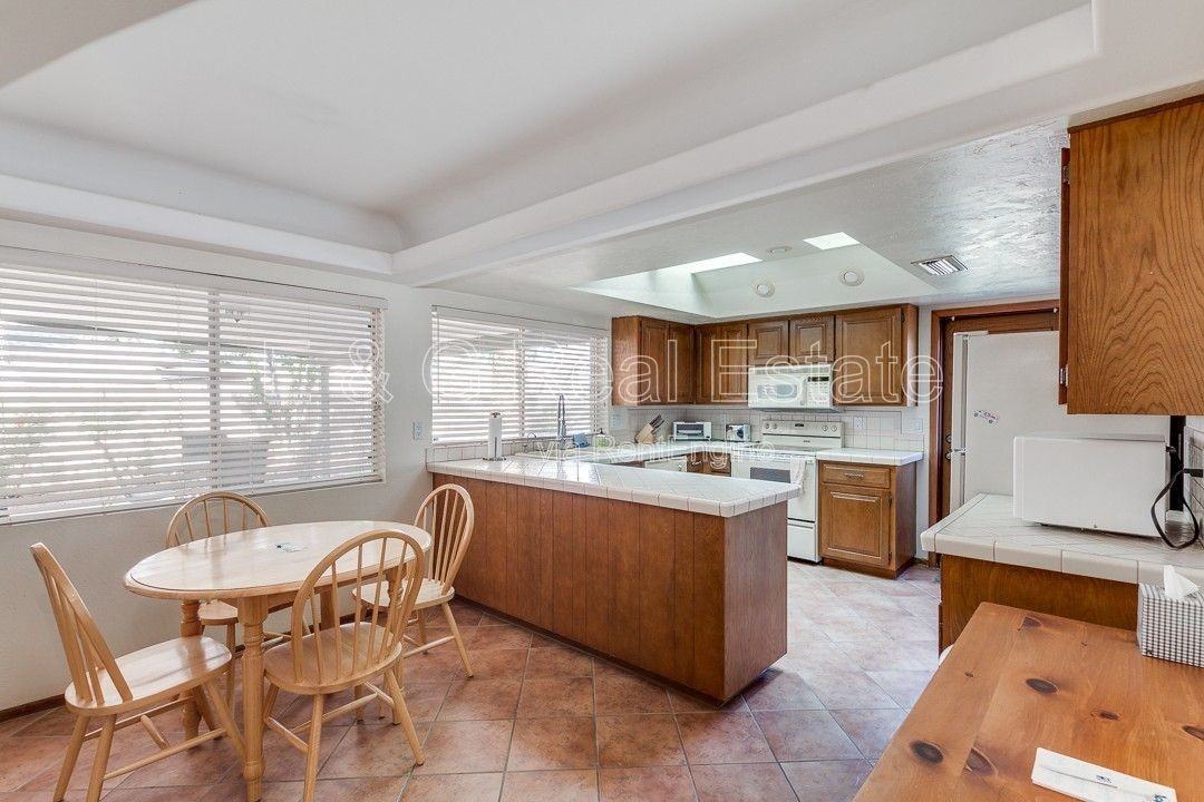 3739 S Siesta Ln - Photo 6 of 21