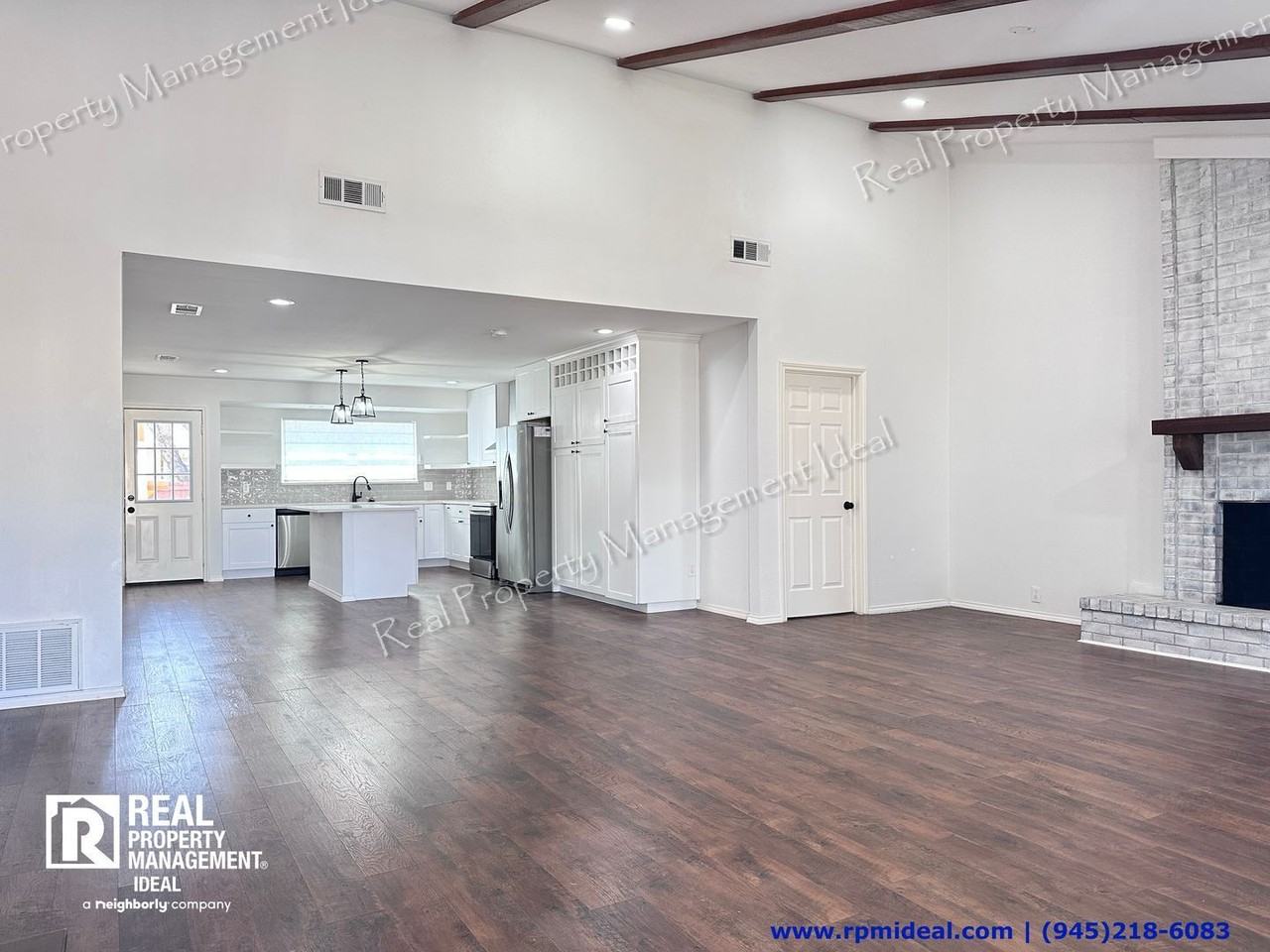 1818 Cripple Creek Dr - Photo 3 of 31