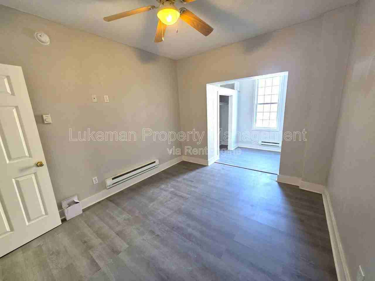 1338 Portage St - Photo 5 of 8