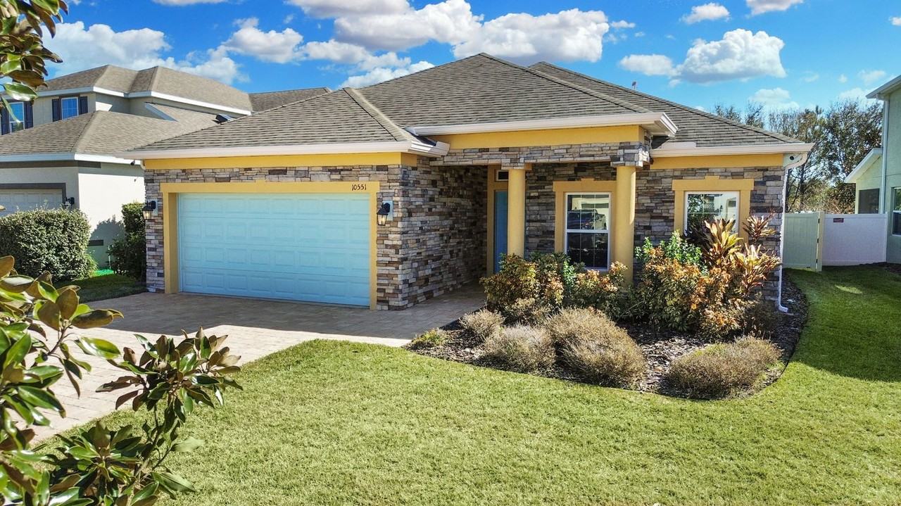 10551 Park Meadowbrooke Dr - Photo 3 of 48