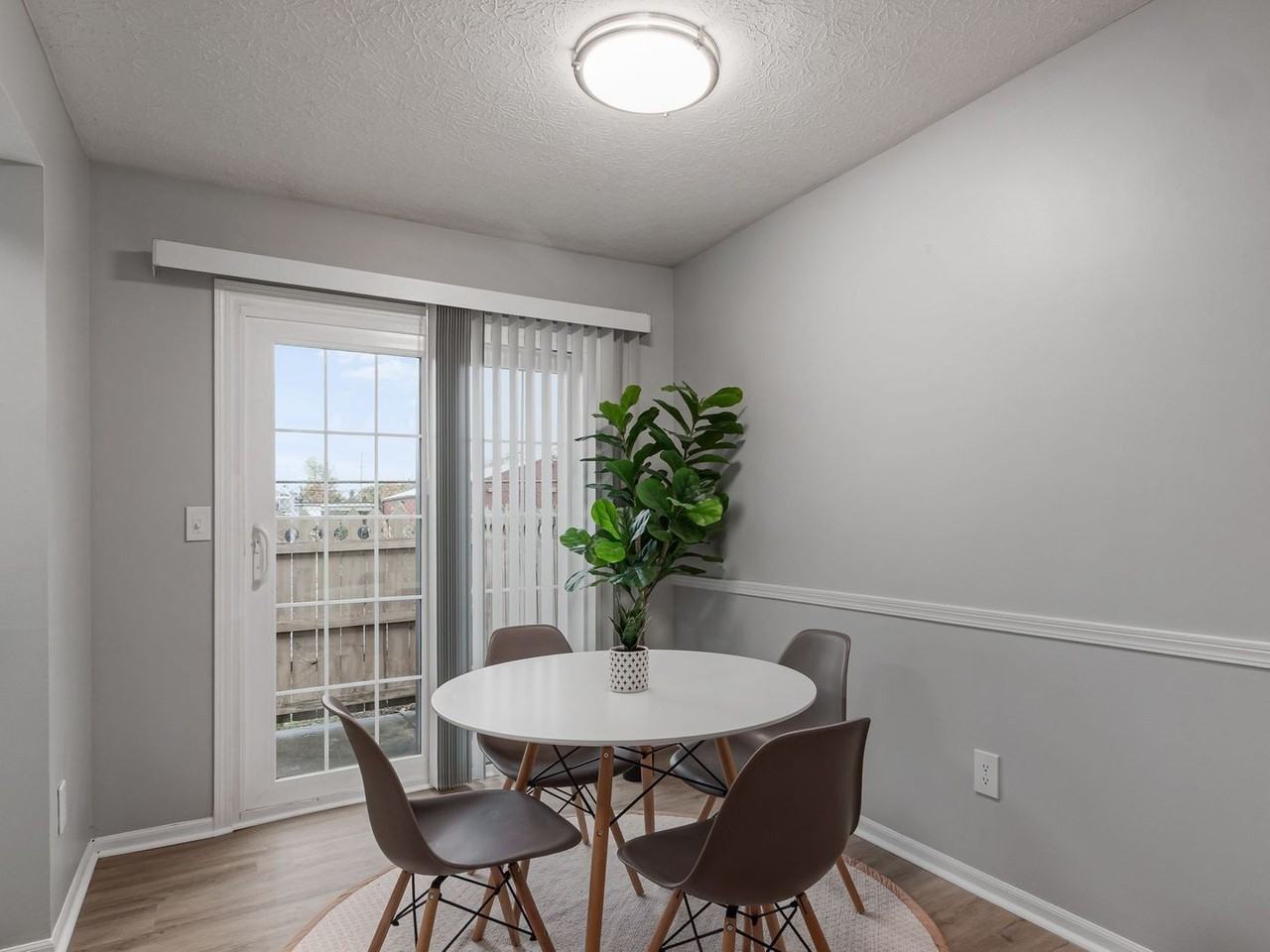 182 Blakeford Dr #182 - Photo 7 of 27