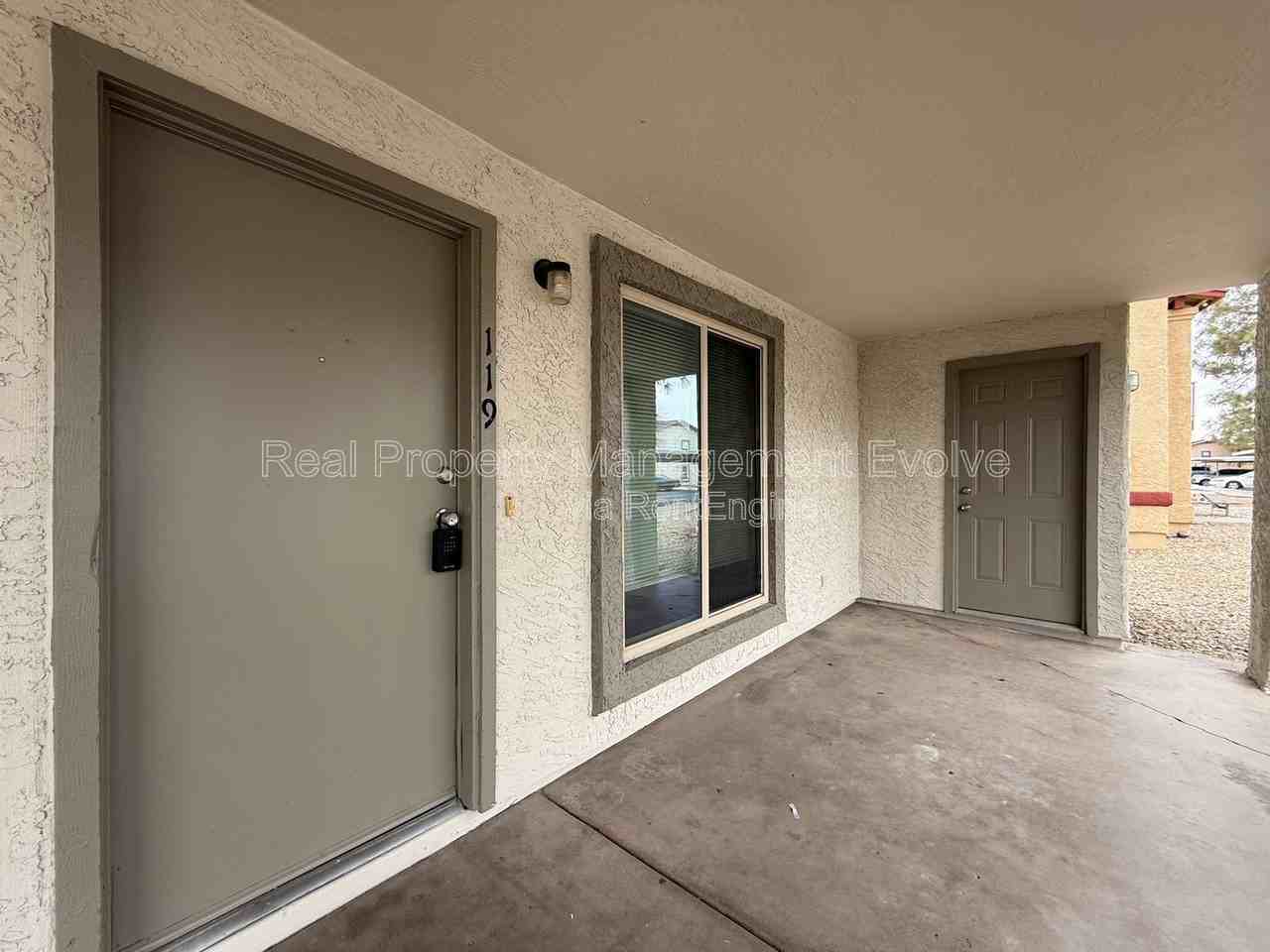 465 W Ivyglen St #119 - Photo 2 of 15