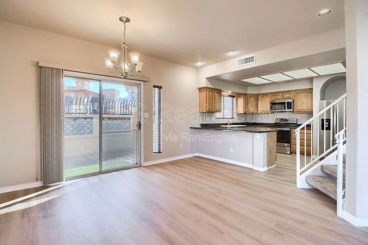 10258 N 12th Pl #1 - Photo 2 of 13