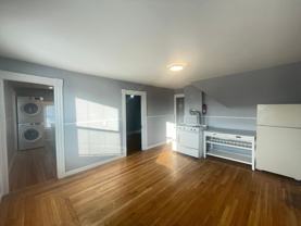 386 Rimmon St #3 - Photo 1 of 1