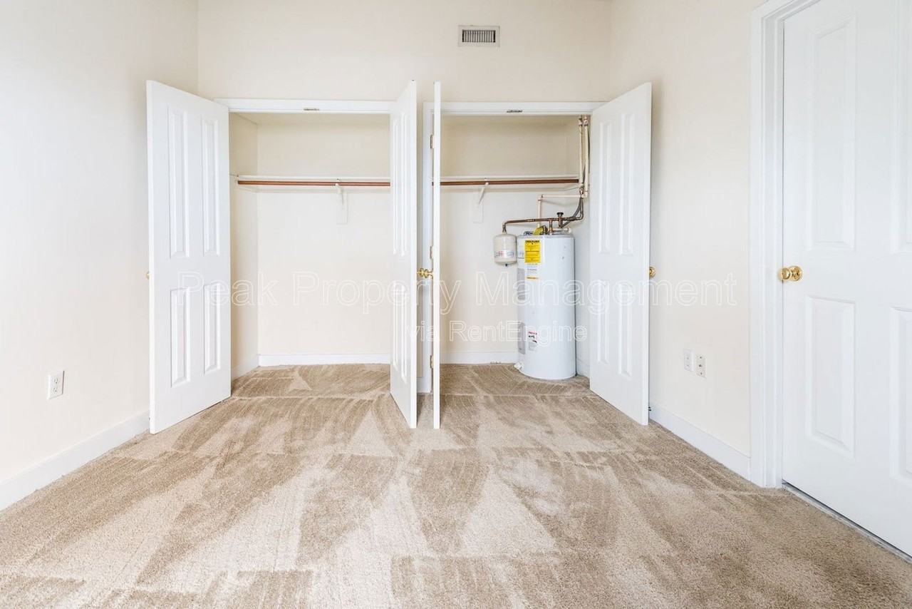 16 N 22nd St #307 - Photo 7 of 21