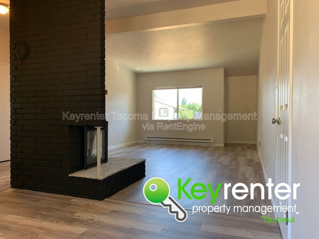 1713 S 43rd St - Photo 2 of 21