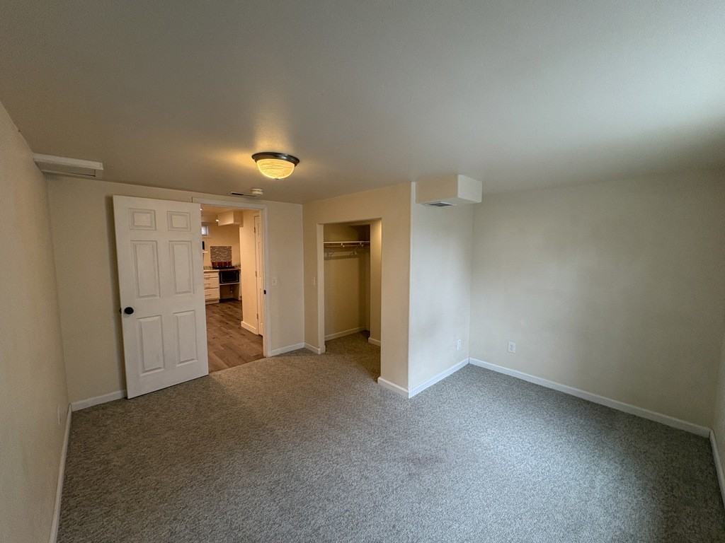 1601 W Sussex Ave - Photo 7 of 13