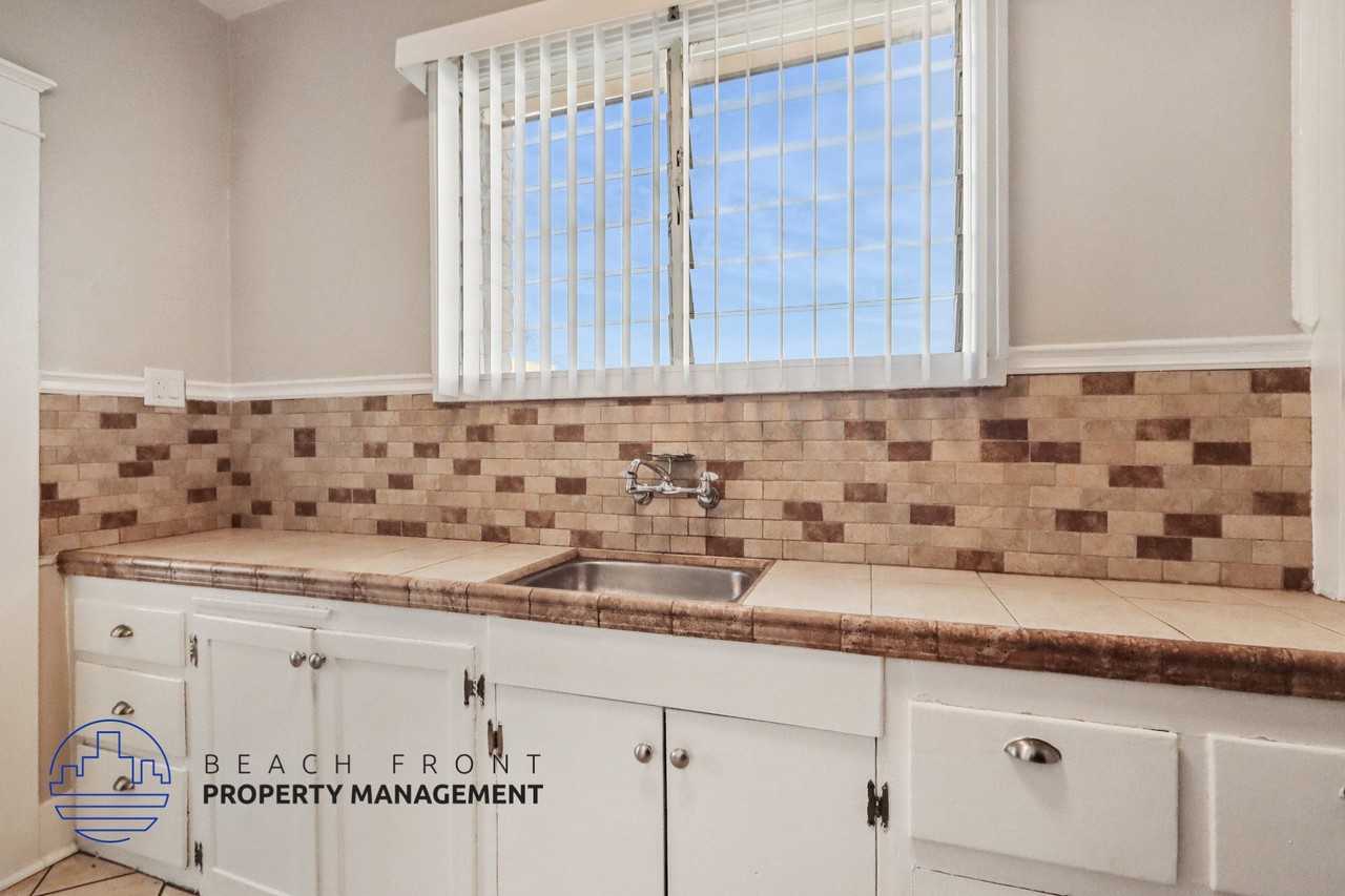 Vintage Pine Apartments - Photo 2 of 21