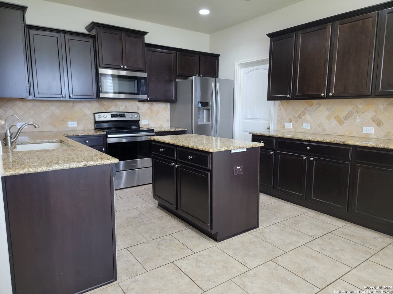 13524 Ashmont Ter #13524 - Photo 2 of 3