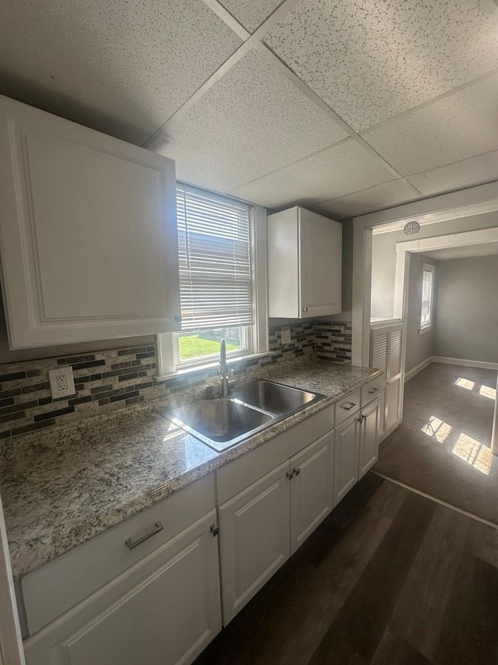 2317 Broad St #5 - Photo 6 of 11