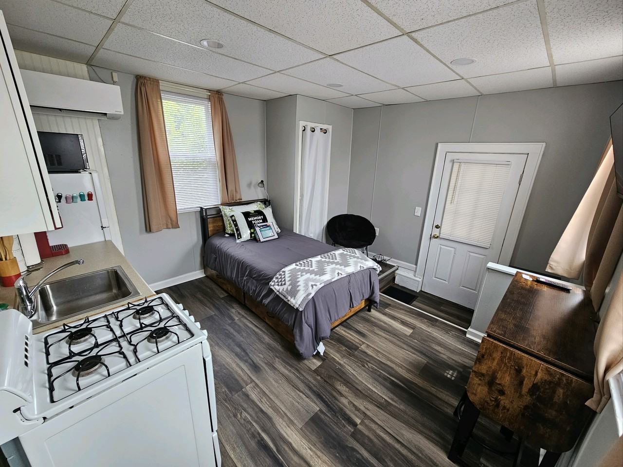 2317 Broad St #4 - Photo 6 of 7