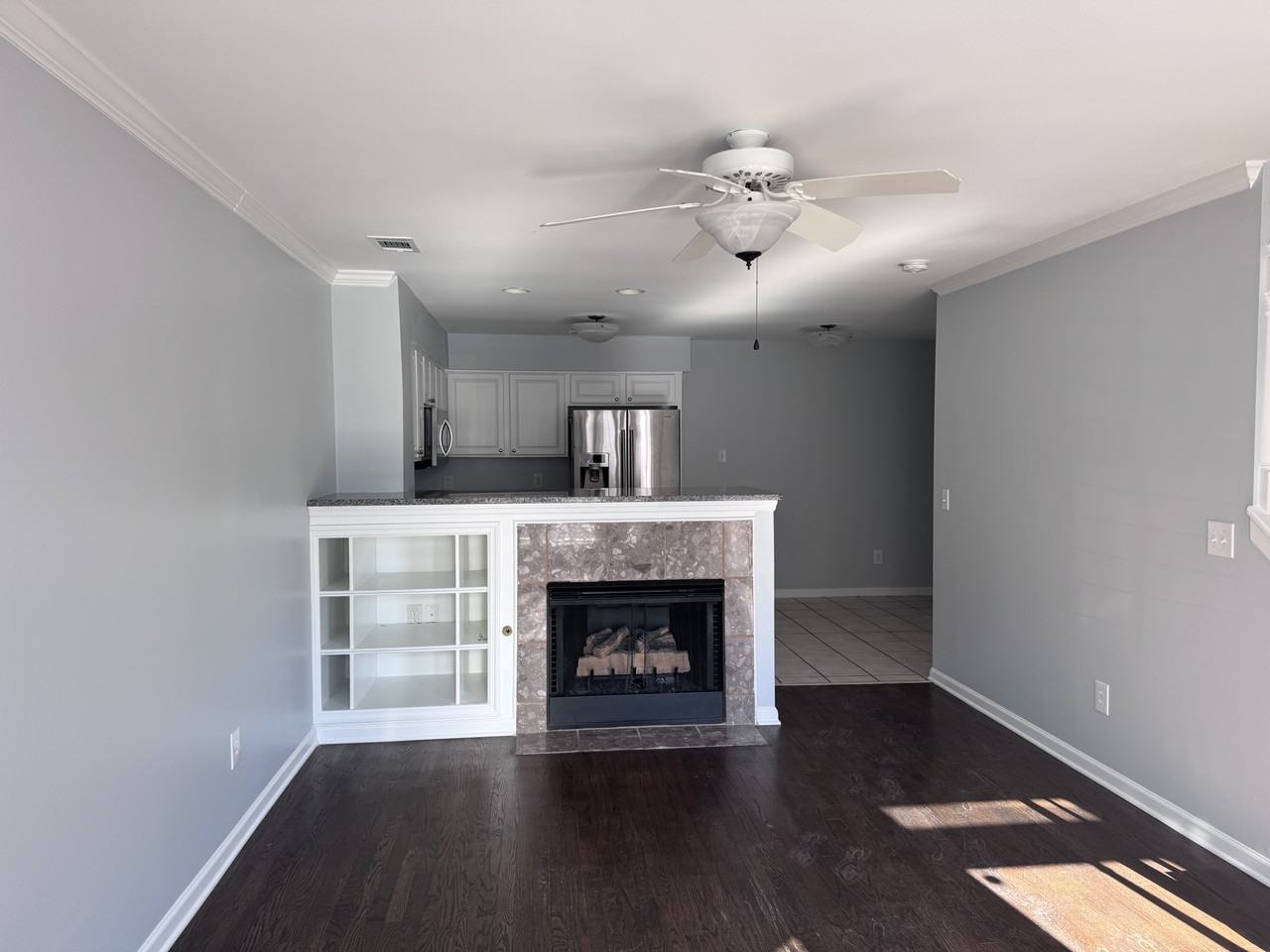 424 Compton Ln - Photo 3 of 16