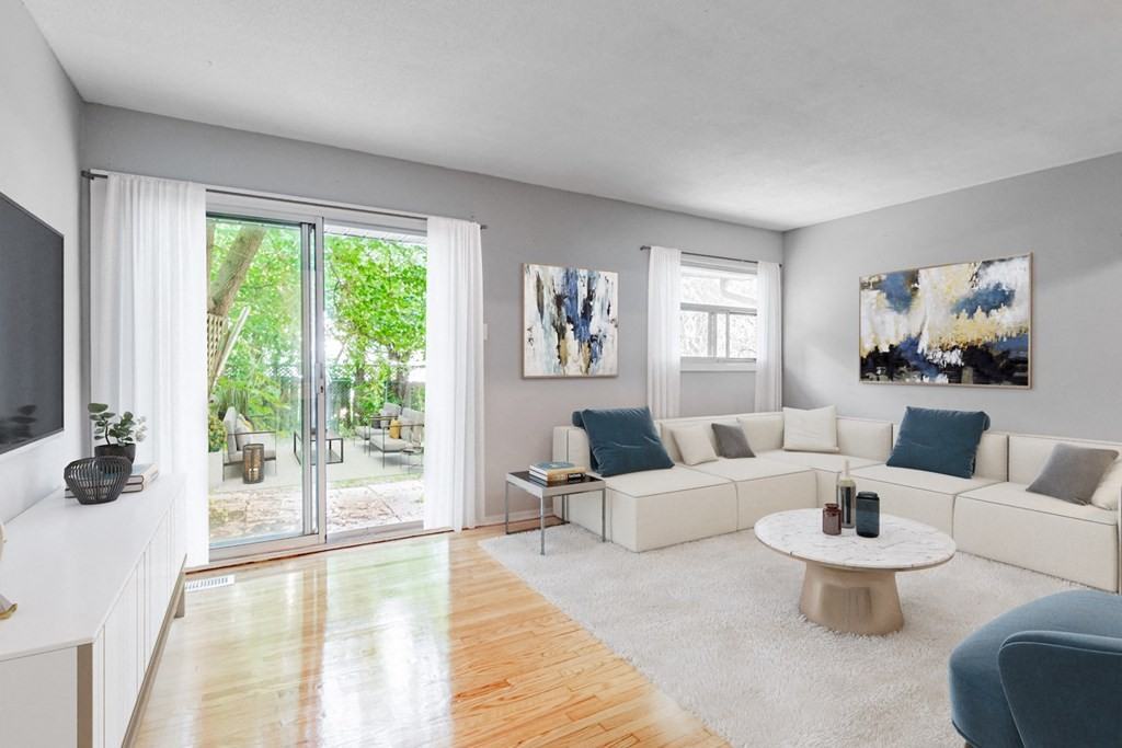 1100 Hilliard Street - Photo 6 of 15