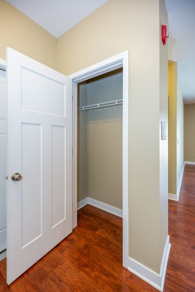 Brookview Terrace - Photo 4 of 22