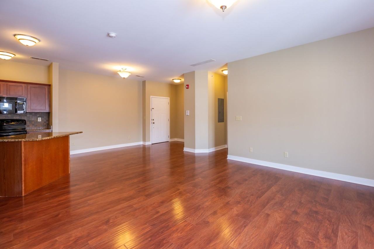 Brookview Terrace - Photo 7 of 22