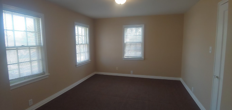 2449 N 51st St - Photo 4 of 5