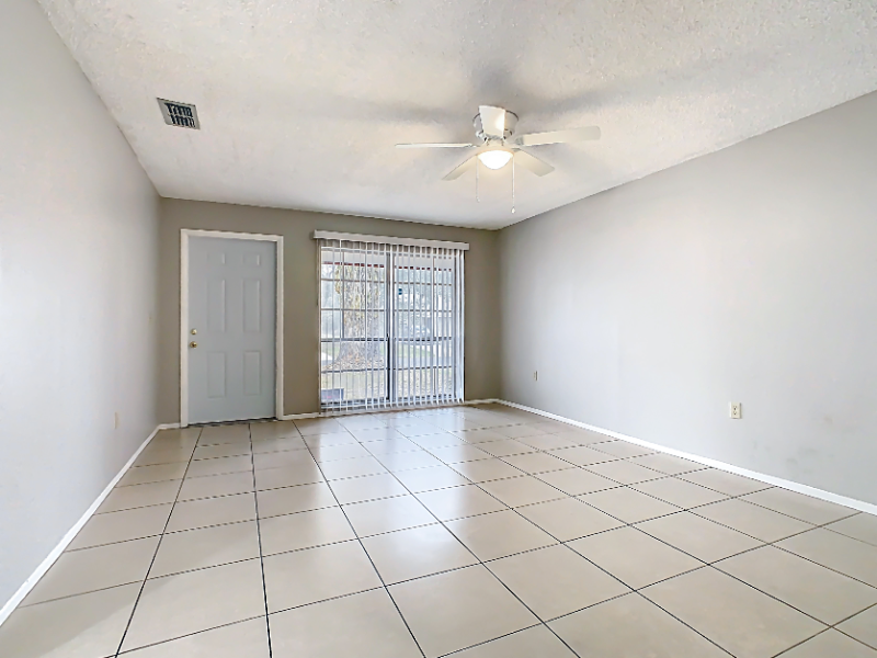 4530 Ballentine Ct - Photo 4 of 21