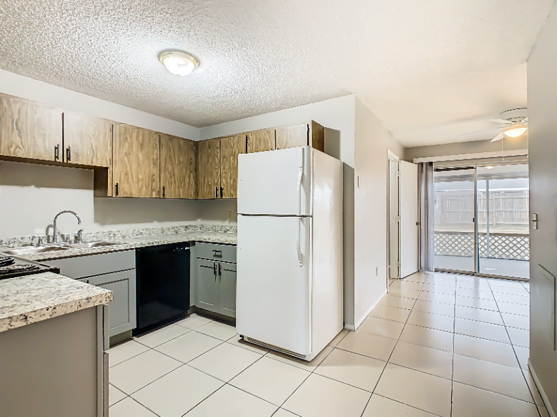 4530 Ballentine Ct - Photo 6 of 21