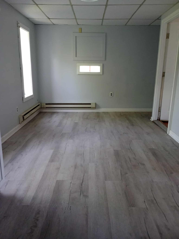 529 N Centre St #REAR - Photo 3 of 6