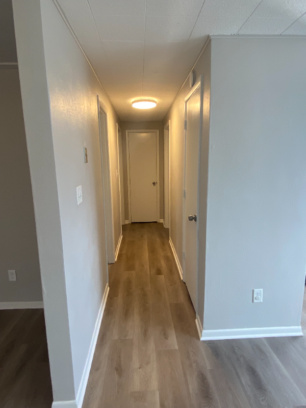 501 E Staat St - Photo 4 of 7