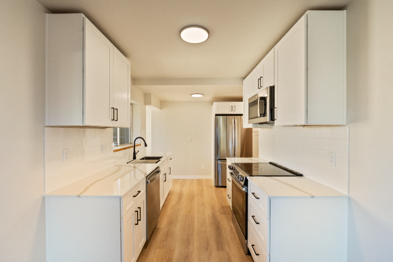 5106 47th Ave Sw - Photo 2 of 38