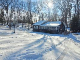 featured image of 15 Shore Rd