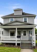 featured image of 1025 12th Ave Se