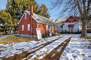 featured image of 5000 Plover Ave