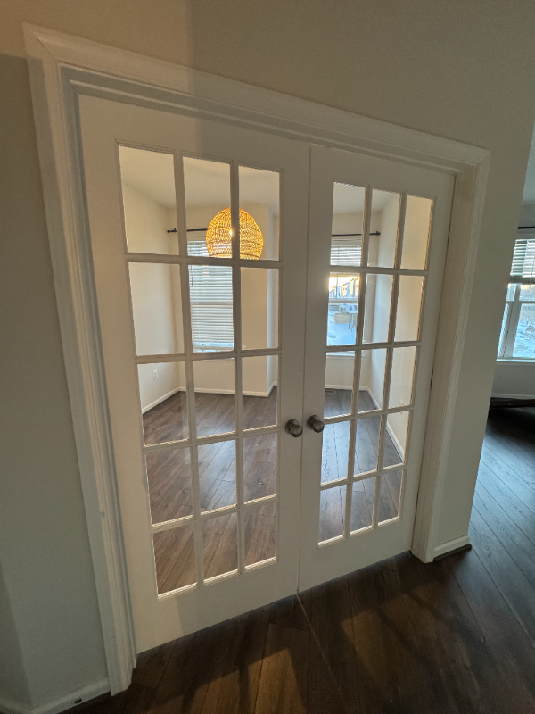 16108 Coolidge Ave - Photo 4 of 29