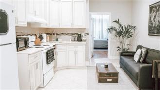 662 Bleecker St - Photo 1 of 1