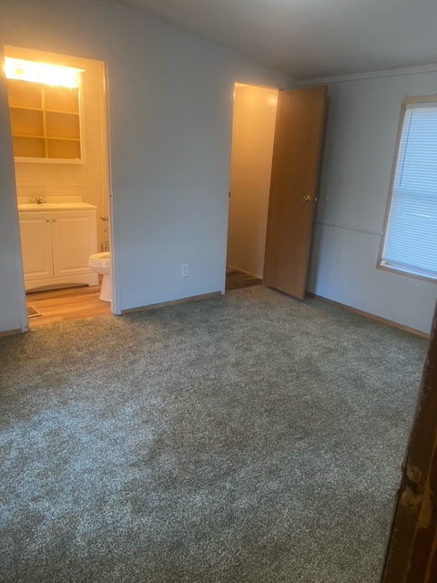 700 Beck Rd #B - Photo 6 of 10