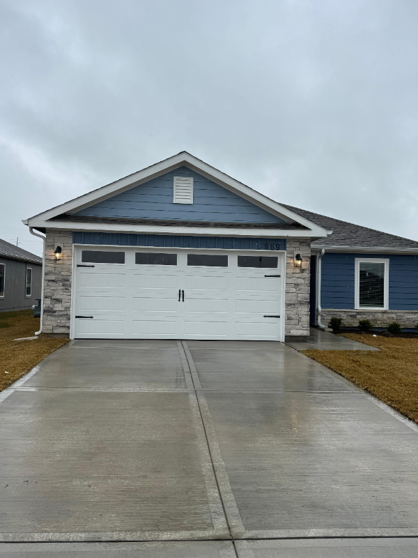 893 N Buckeye St - Photo 2 of 14