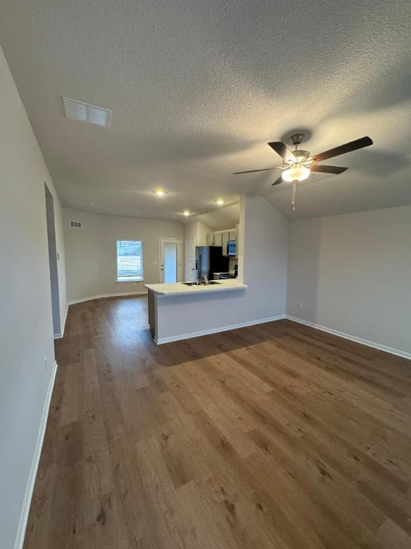 893 N Buckeye St - Photo 3 of 14