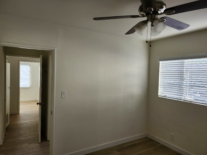 1339 N Vista St #3 - Photo 7 of 12