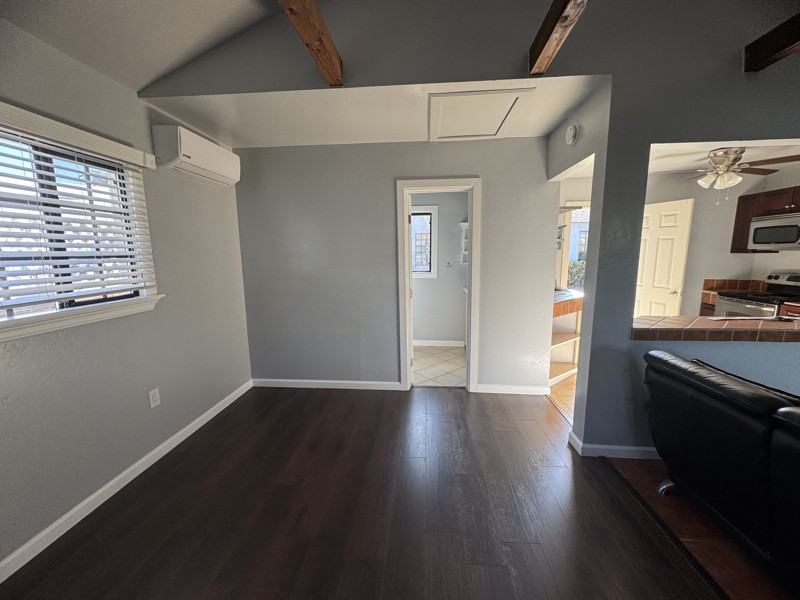 3733 Mesa Vista Way - Photo 4 of 14