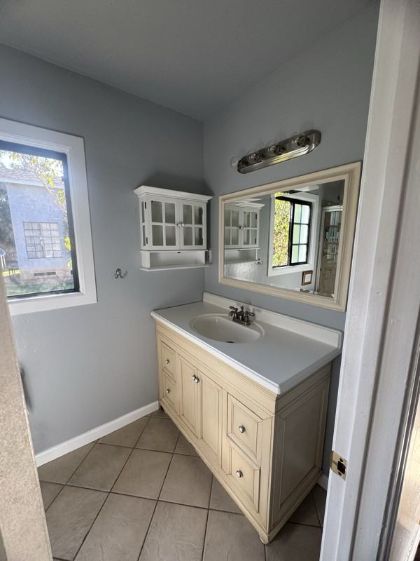 3733 Mesa Vista Way - Photo 5 of 14