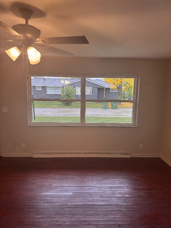 12 Grove Ct - Photo 3 of 14