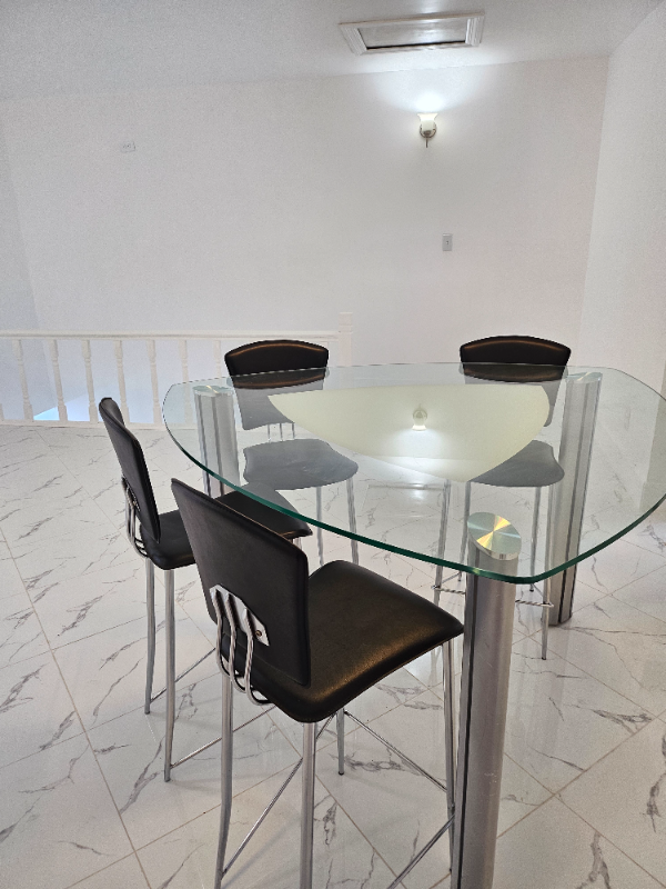 108 Gardens Dr #1 - Photo 3 of 8