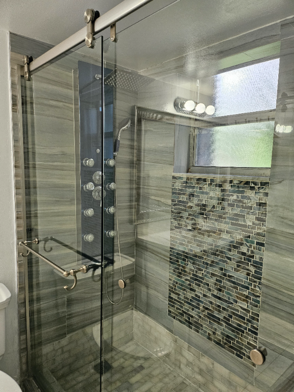 108 Gardens Dr #1 - Photo 5 of 8