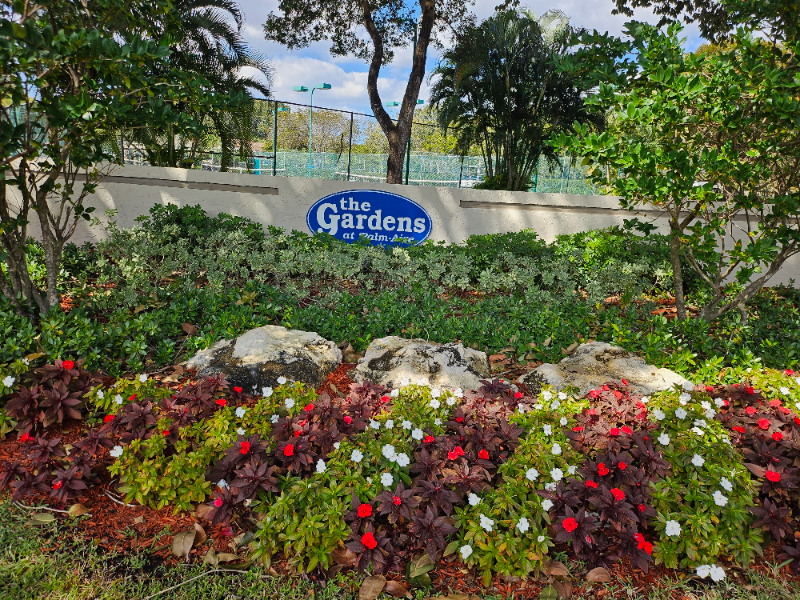 108 Gardens Dr #1 - Photo 7 of 8