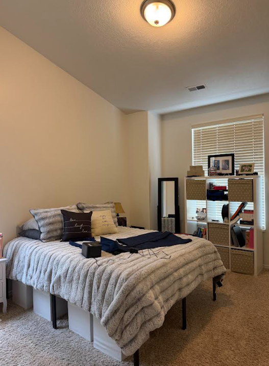 473 Kent Dr - Photo 6 of 11