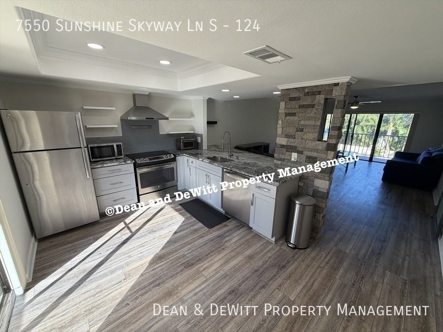 7550 Sunshine Skyway Ln S #124 - Photo 4 of 20