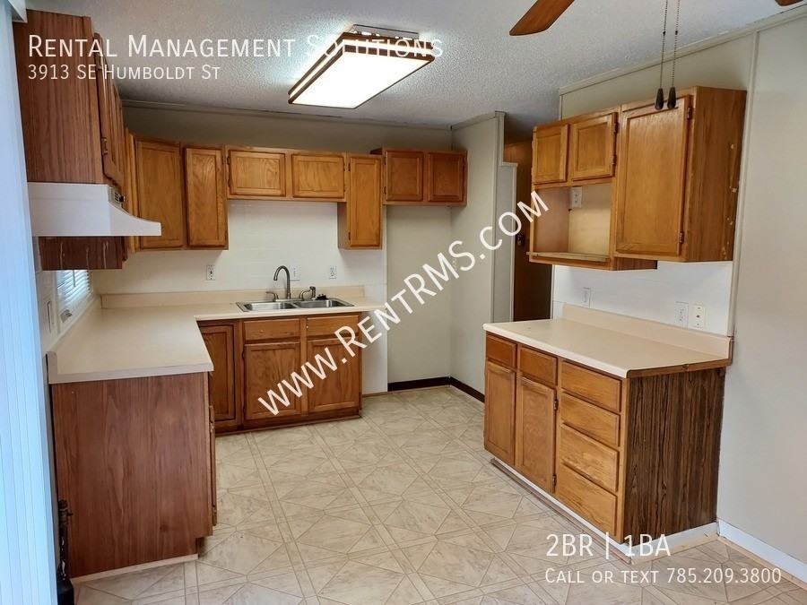 3913 S Humboldt St - Photo 2 of 23