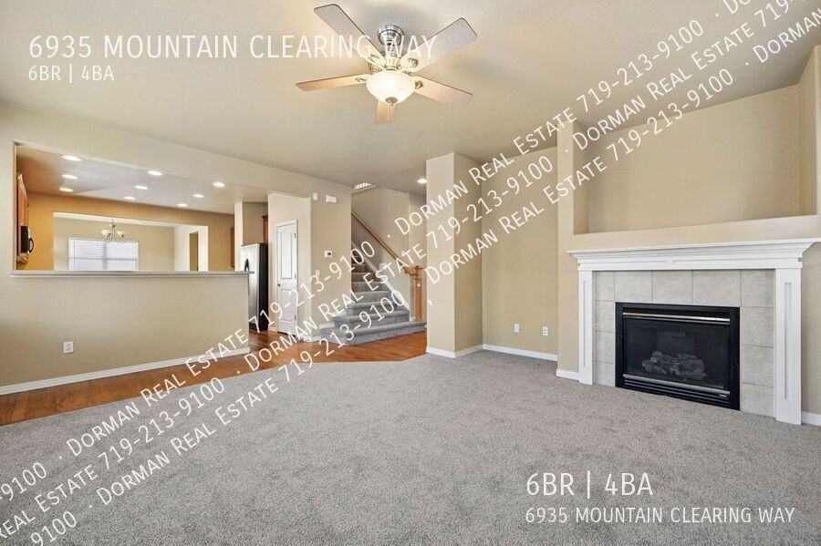 6935 Mountain Clearing Way - Photo 6 of 37