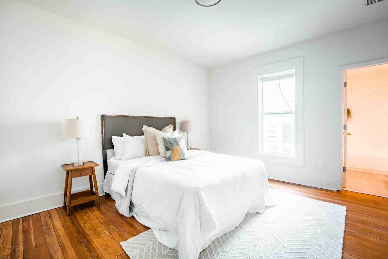 1359 Finley St Ne - Photo 6 of 19