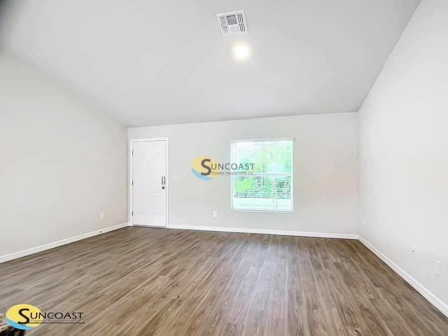 1631 Sw 160th Pl - Photo 2 of 32