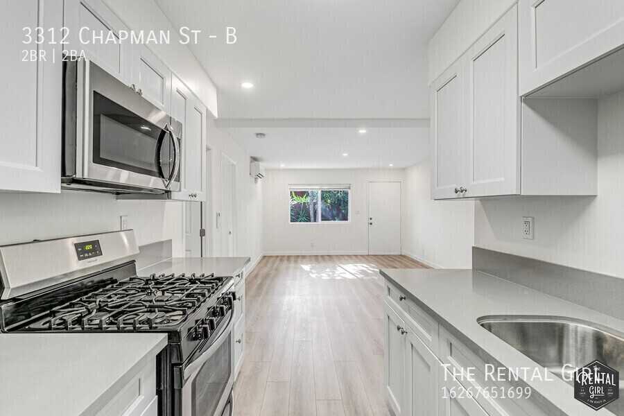 3312 Chapman St #B - Photo 4 of 17